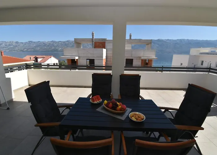 Serenity With Sea View Apartament *