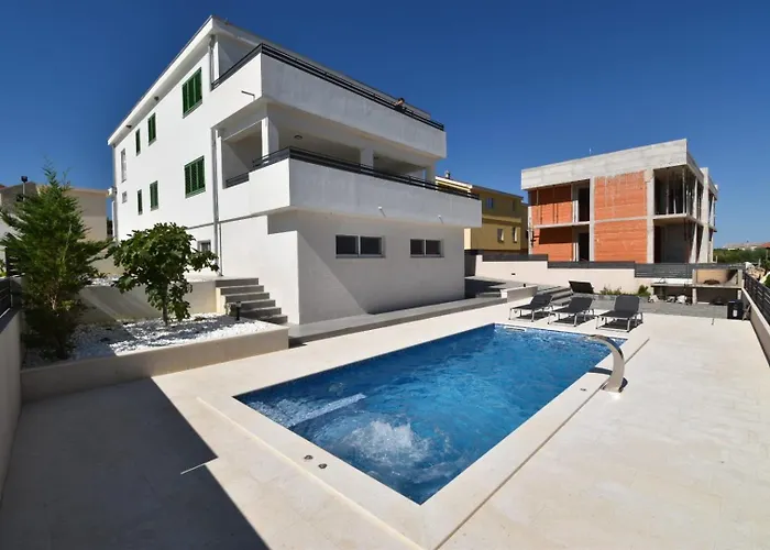 Serenity With Sea View Apartament Ražanac