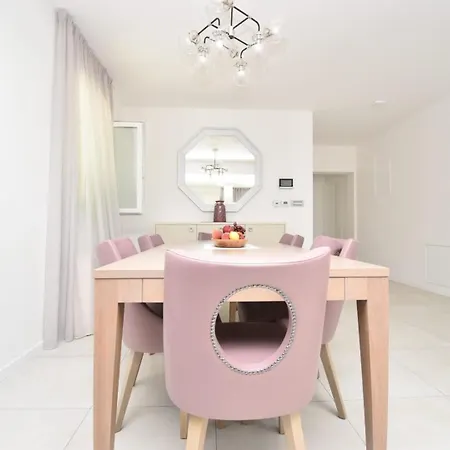 Serenity With Sea View Apartment Razanac