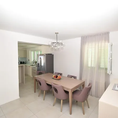 Apartment Serenity With Sea View Razanac