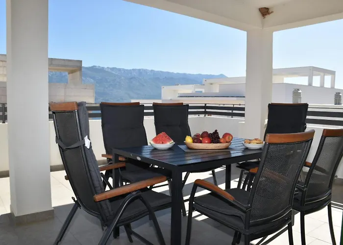 Апартаменты Serenity With Sea View *